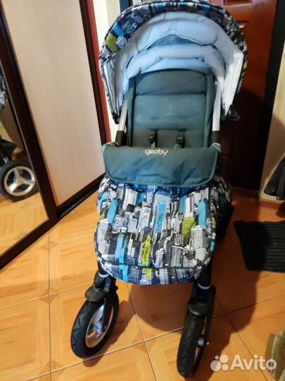 Прогулочная коляска Geoby C780