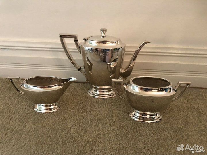 Винтажный посеребренный чайный сервиз