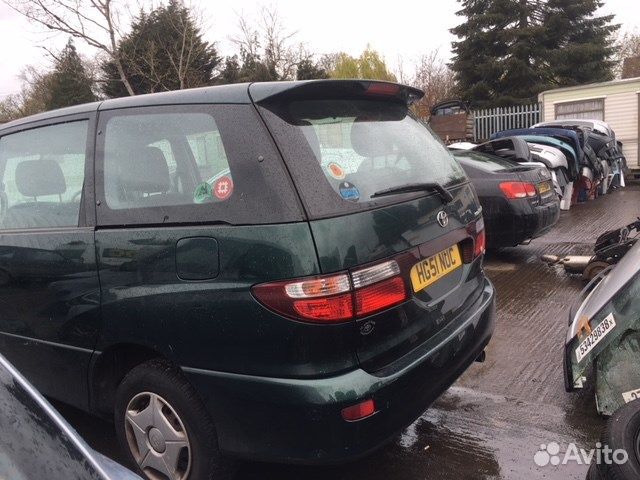 Разбор на запчасти Toyota Previa (Estima)