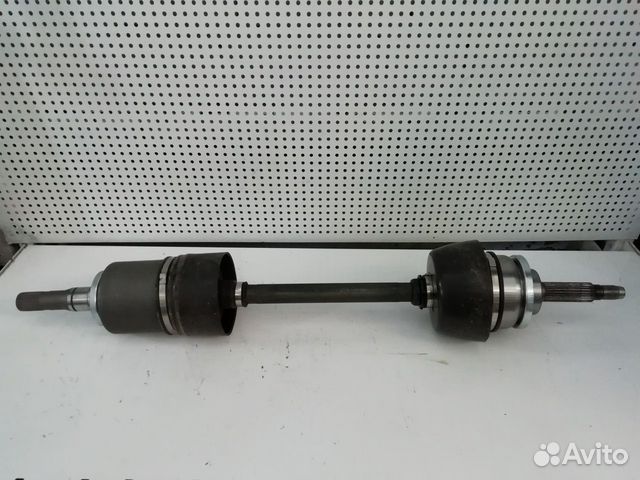 Привод левый 22 шлица Нива Нива Шевроле новый