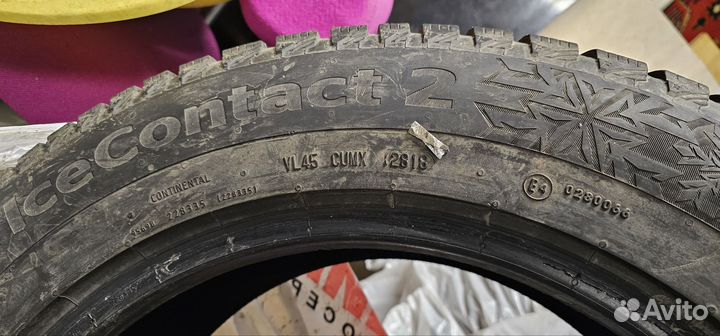 Continental IceContact 2 255/55 R18 94T