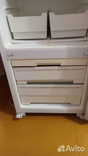 Холодильник Бирюса