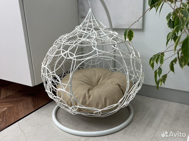 Домик для кошек,собак мелких пород