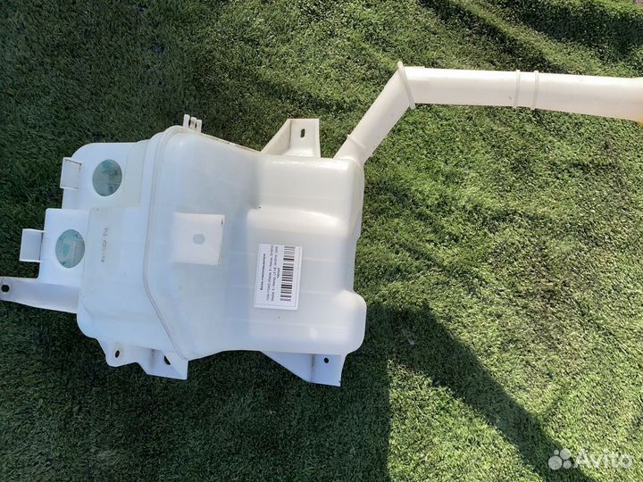 Бачок стеклоомывателя Mazda 6 / Atenza GH5FS GH5FW