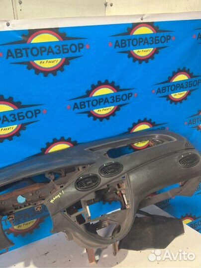 Торпедо Ford Focus 1