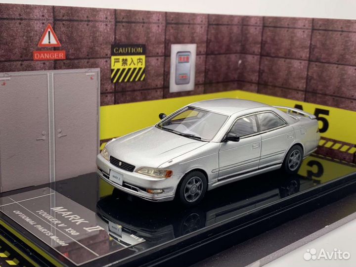 Toyota mark 2 90. Tourer V. 1:43. В наличии