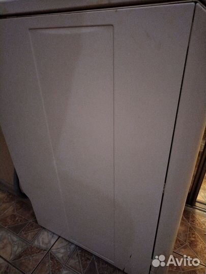 Стиральная машина с вертикальной загрузкой