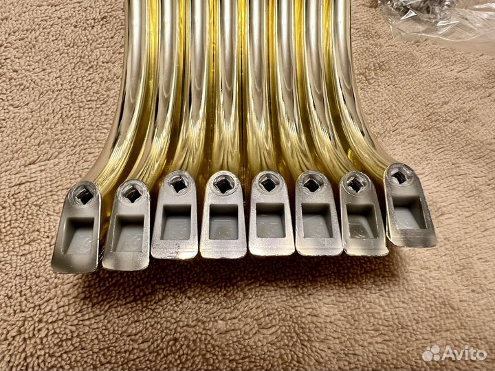 Мебельные ручки новые