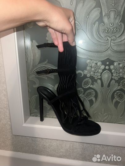 Босоножки Gucci 39 размер оригинал