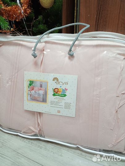 Набор в детскую кроватку