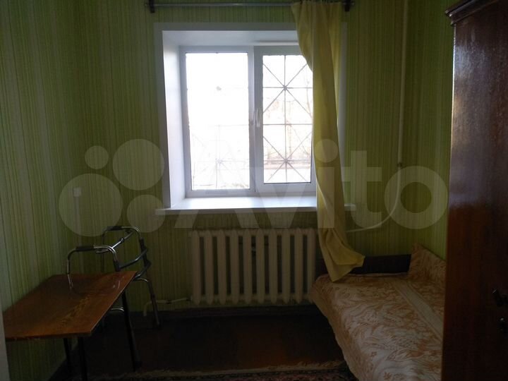 2-к. квартира, 46 м², 1/3 эт.