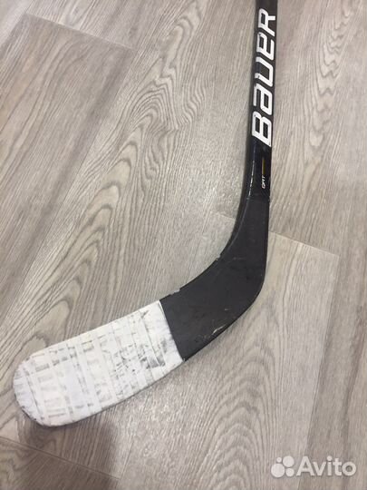 Хоккейные клюшки bauer