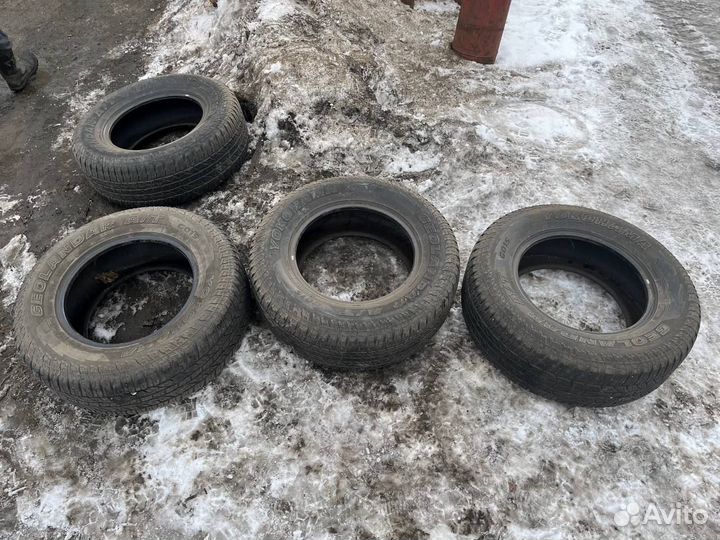 Yokohama Geolandar A/T G015 275/65 R17