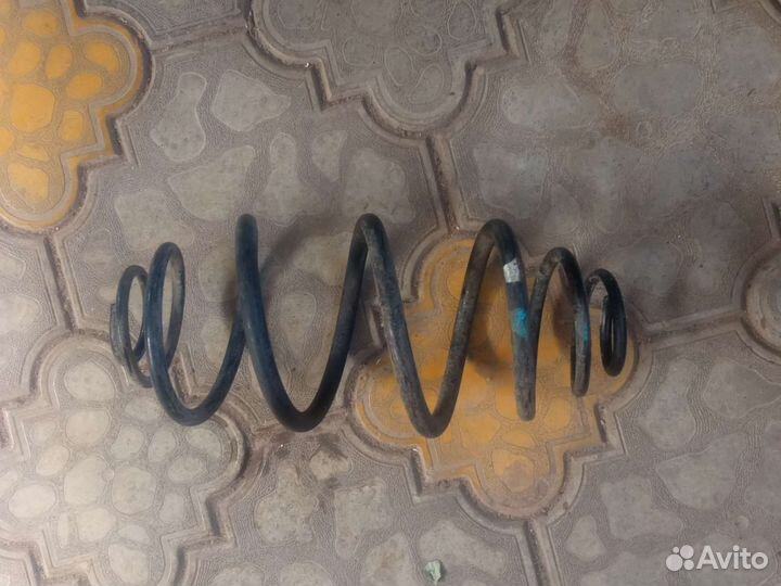 Задняя пружина Opel Astra