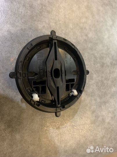 Моторчик регулировки зеркального элемента