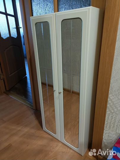 Шкафчики для ванной