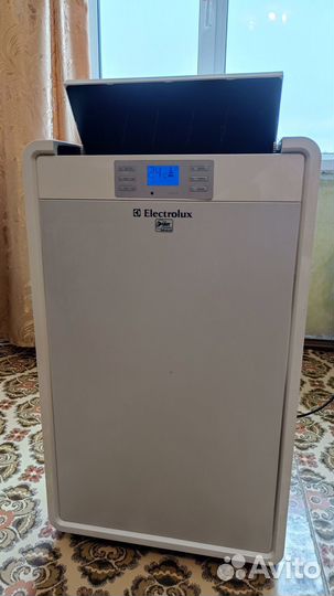 Мобильный кондиционер б/у Electrolux eacm-10 DR/N3