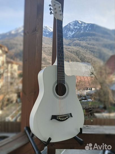 Гитара акустическая, прокат в Сочи
