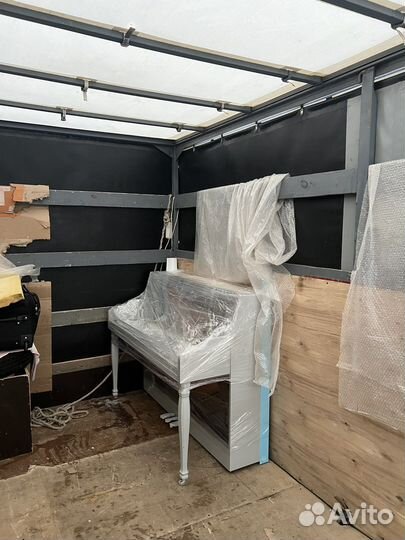 Грузоперевозки / Переезды / Грузчики