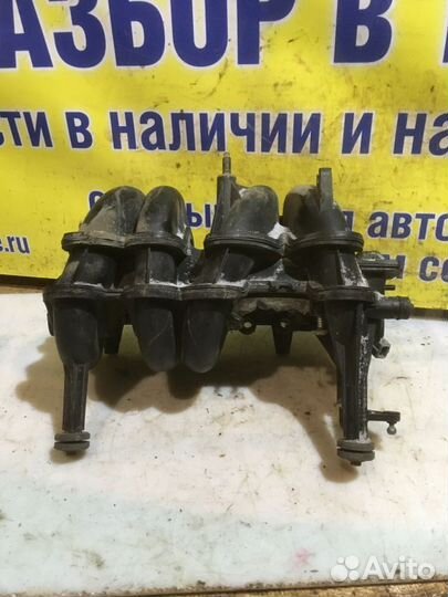 Коллектор впускной Renault Sandero
