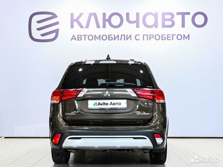 Mitsubishi Outlander 2.0 CVT, 2019, 162 000 км