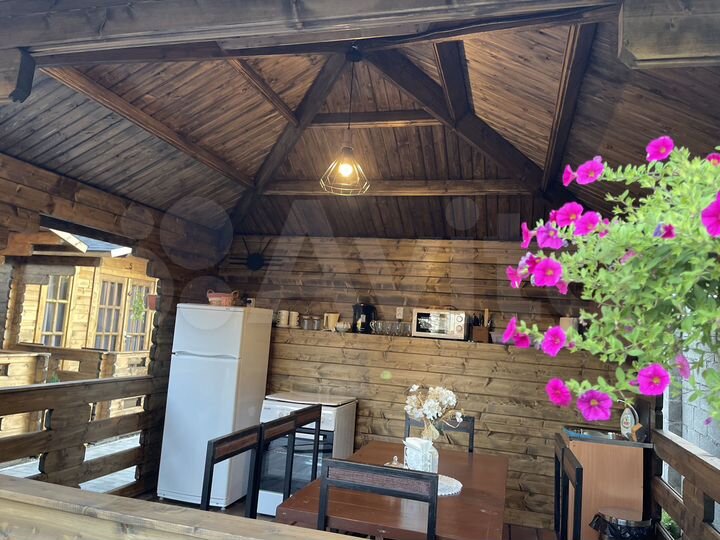 Коттедж 20 м² на участке 10 сот.