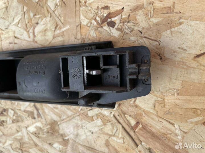 Ручка двери внутренняя левая audi 100 c4