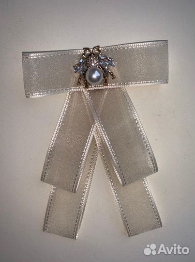 Брошка, брошь пчела