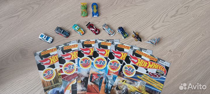Машинки Hot Wheels