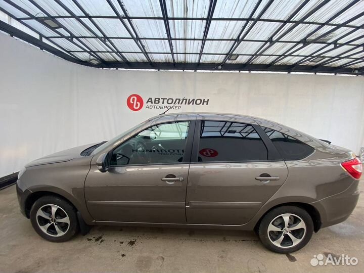 LADA Granta 1.6 AT, 2019, 51 127 км