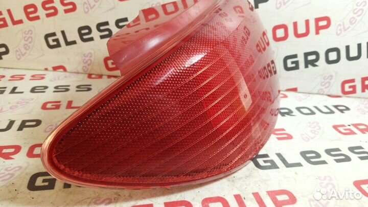 Фонарь задний DY L на крыло красный б/у Demio