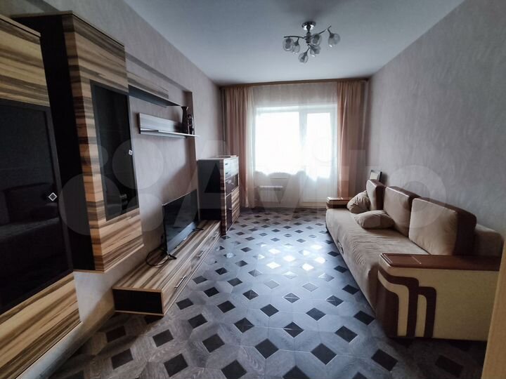 1-к. квартира, 42 м², 4/9 эт.