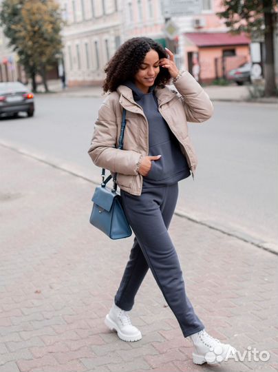 Пошив одежды оптом / Швейное производство