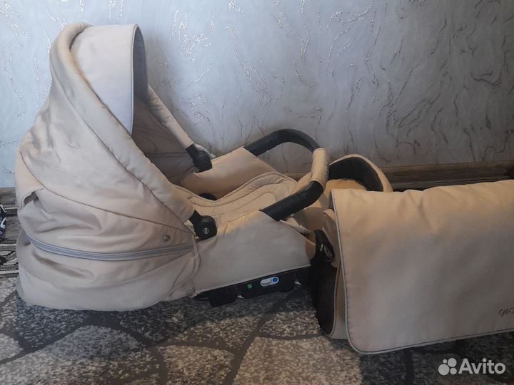 Коляска для ребёнка