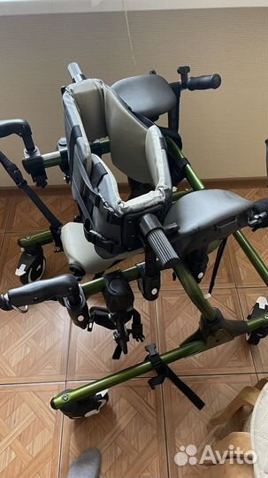 Ходунки переднеопорные Мега-Оптим HMP-KA 4200