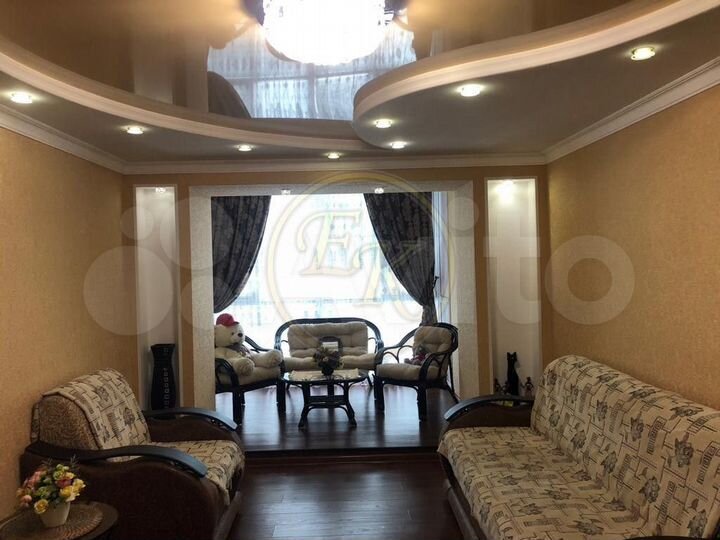 3-к. квартира, 70 м², 4/5 эт.