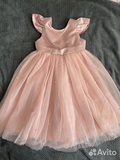 Платье для девочки нарядное размер 110 см