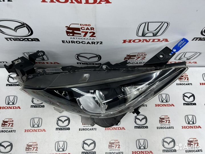 Фара левая Mazda 3 BM(BN) 2013-2019