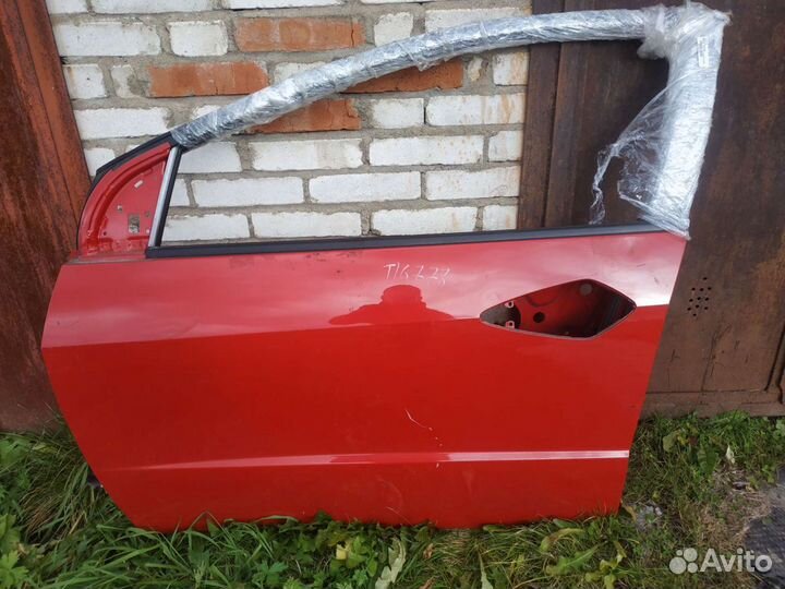 Дверь Honda Civic 8 5 D