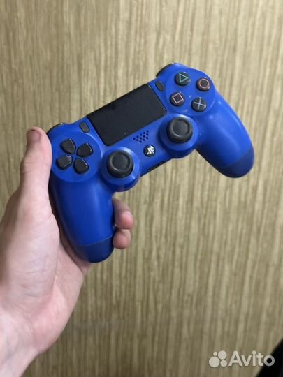 Sony playstation 4 500Gb +Игры+ 3 геймпада