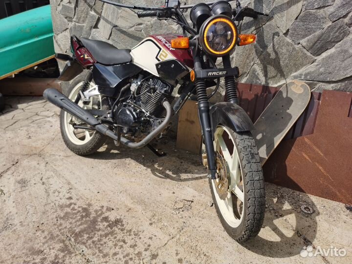 Racer 150