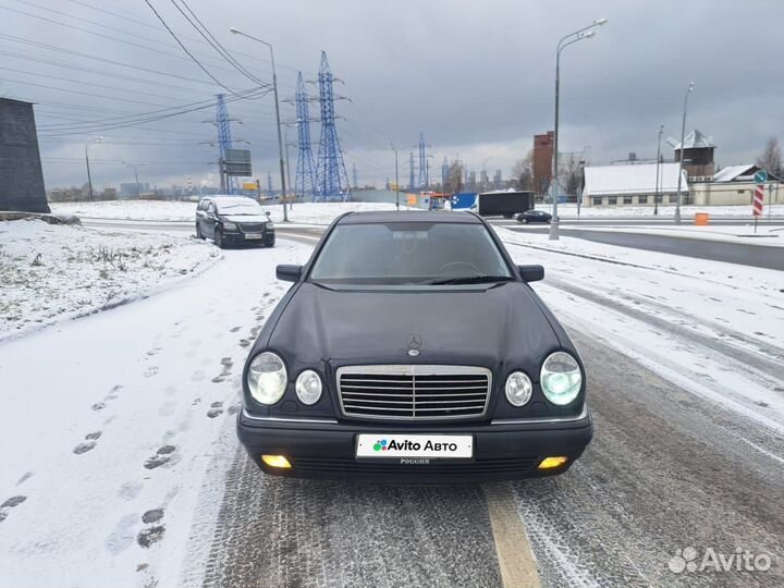 Mercedes-Benz E-класс 4.2 AT, 1998, 300 000 км