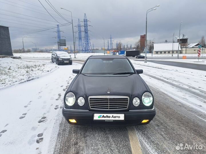 Mercedes-Benz E-класс 4.2 AT, 1998, 300 000 км