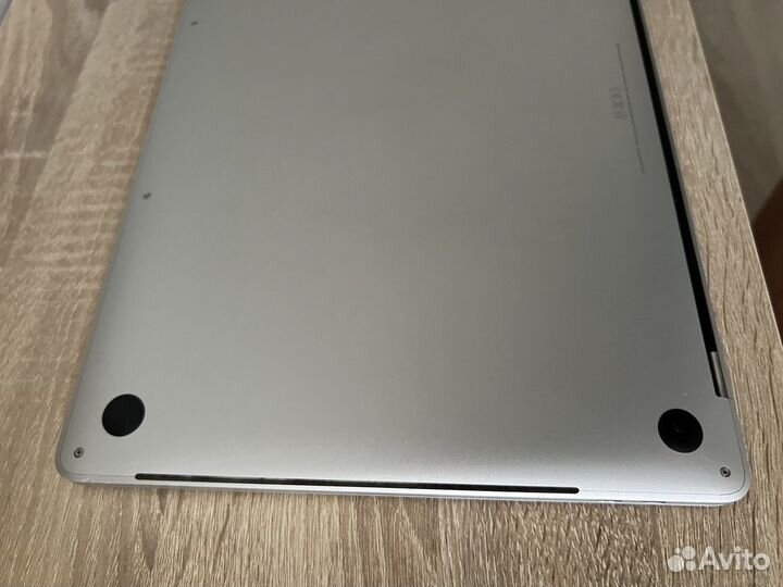 Apple macbook pro 15 2019 i7 16/256gb