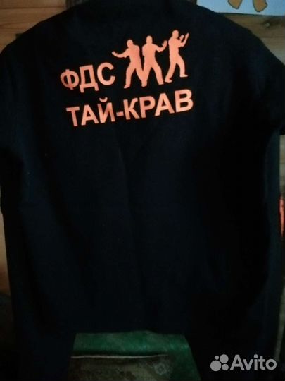 Форма - 2 комплекта, для занятий тхэквондо