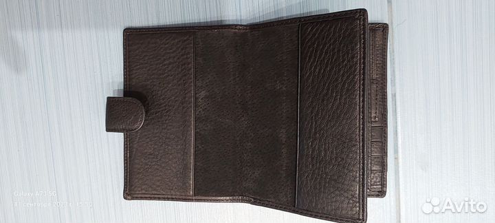Бумажник мужской кожаный