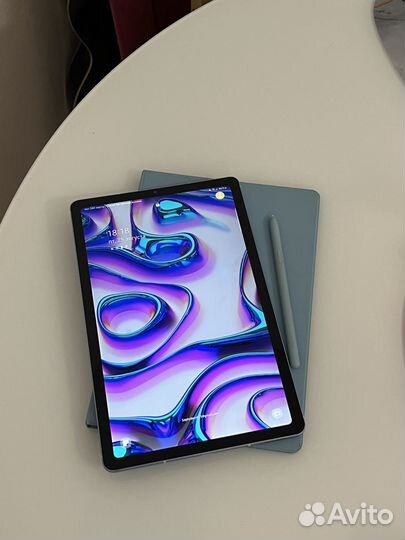 Планшет Samsung Galaxy Tab S6 Lite (SM-P619)
