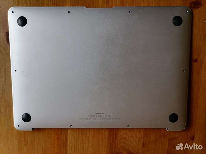 На запчасти MacBook Air A1466 13