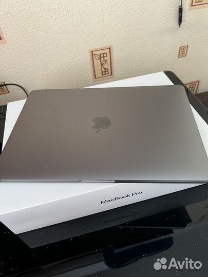 Macbook pro 13 2020 i5