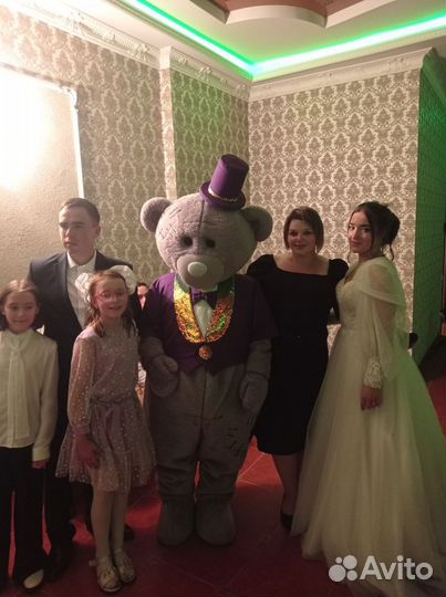 Ведущий-тамада